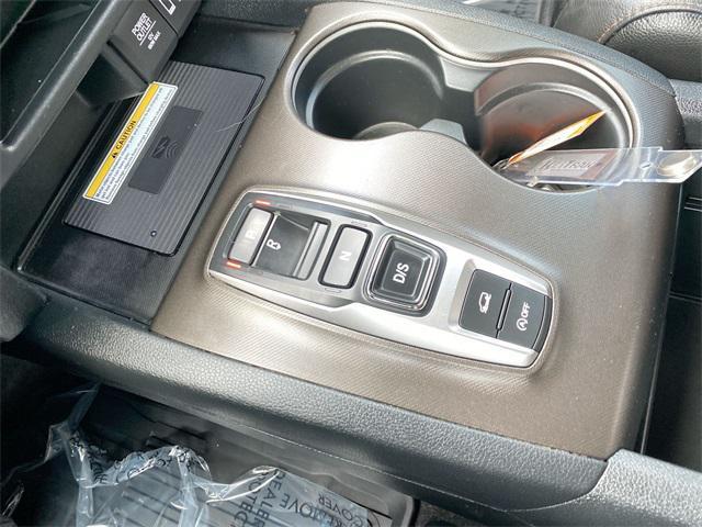 used 2022 Honda Passport car, priced at $32,095
