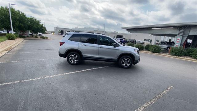 used 2022 Honda Passport car, priced at $32,095