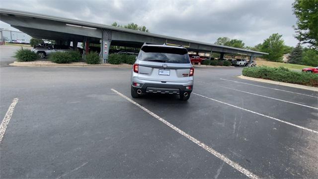 used 2022 Honda Passport car, priced at $32,095
