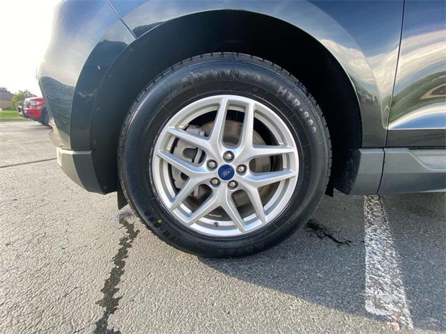 used 2022 Ford Edge car, priced at $16,500
