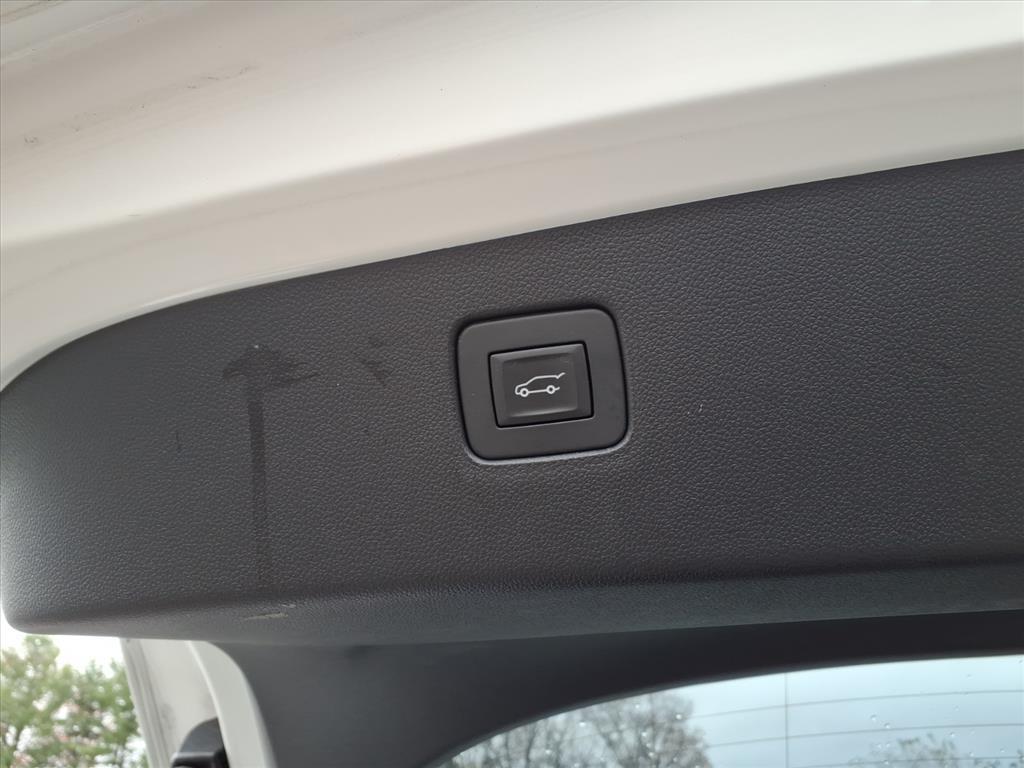 used 2024 Buick Envista car, priced at $22,985