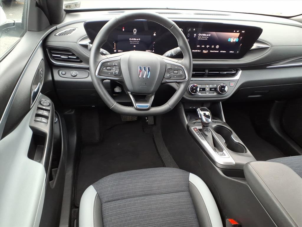 used 2024 Buick Envista car, priced at $22,985
