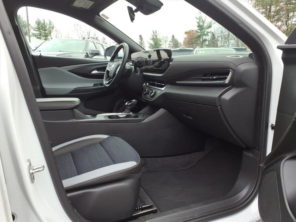 used 2024 Buick Envista car, priced at $22,985