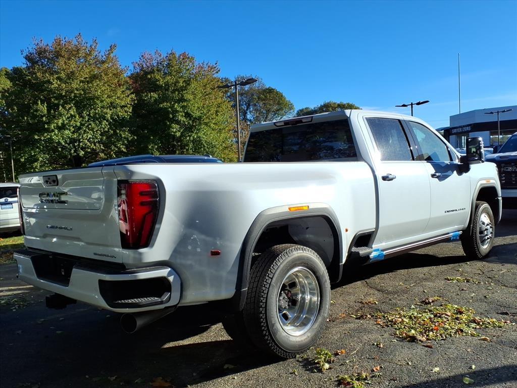 new 2026 GMC Sierra 3500 car, priced at $105,685