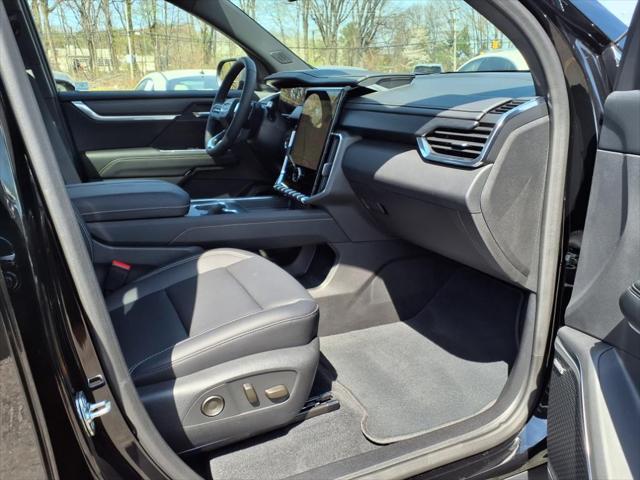 used 2025 GMC Acadia car, priced at $48,157