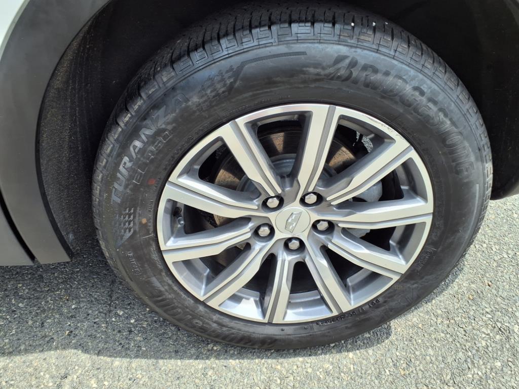 used 2023 Cadillac XT4 car, priced at $27,372
