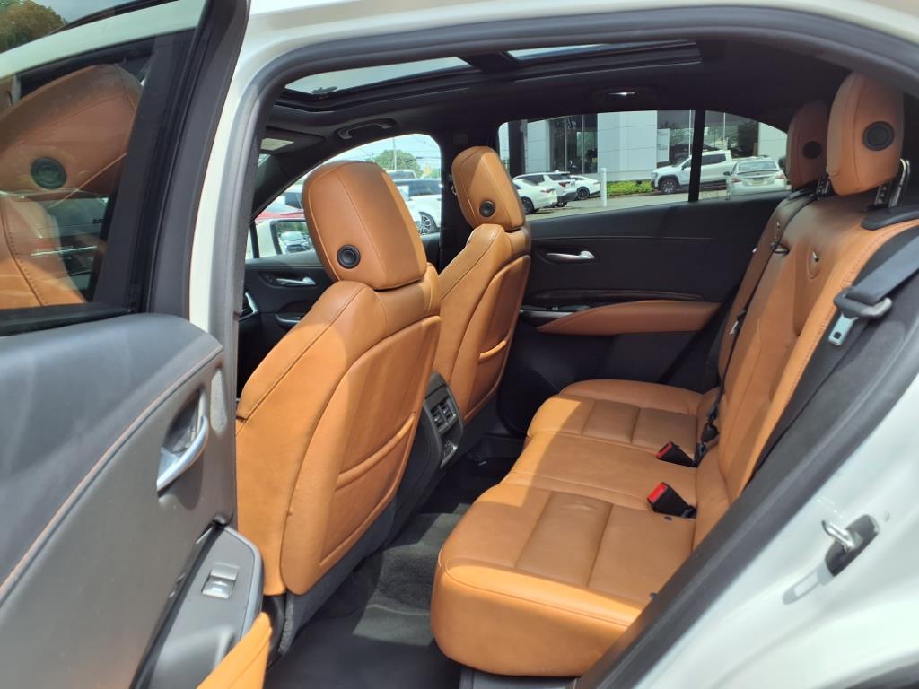 used 2023 Cadillac XT4 car, priced at $27,372