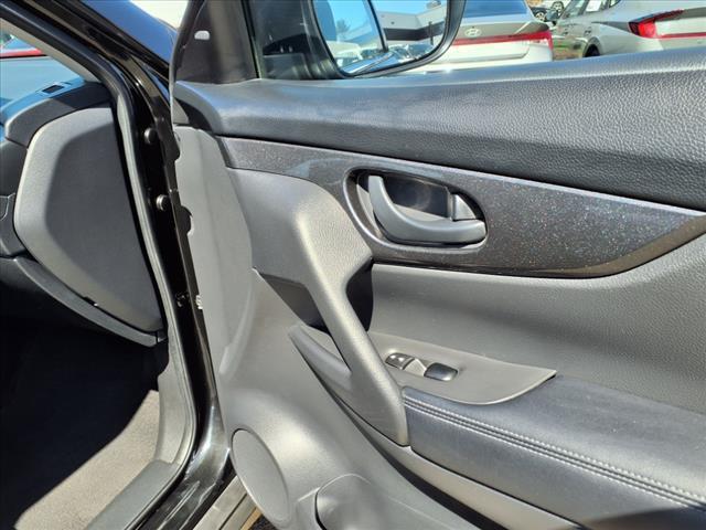 used 2020 Nissan Rogue car, priced at $17,985