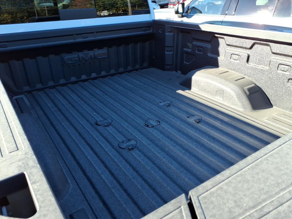 new 2026 GMC Sierra 2500 car, priced at $83,070