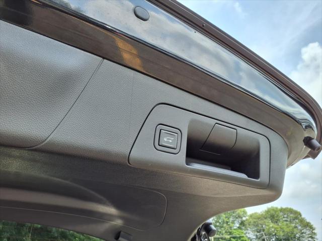 used 2023 Buick Envision car, priced at $29,498
