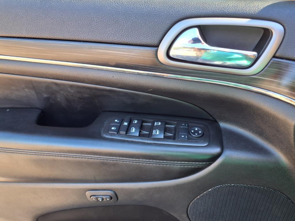 used 2020 Jeep Grand Cherokee car, priced at $20,996