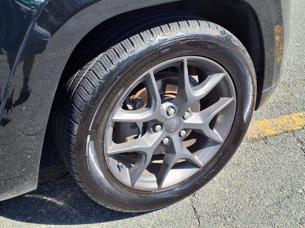 used 2020 Jeep Grand Cherokee car, priced at $20,996