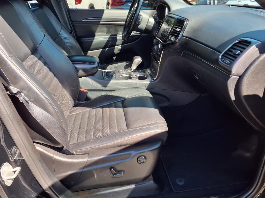 used 2020 Jeep Grand Cherokee car, priced at $20,996