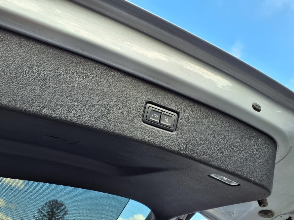 used 2021 Audi Q7 car, priced at $31,156