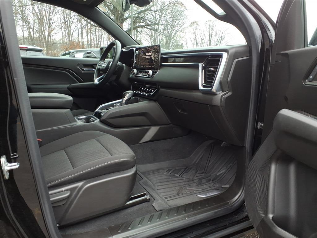 used 2024 GMC Canyon car, priced at $39,985
