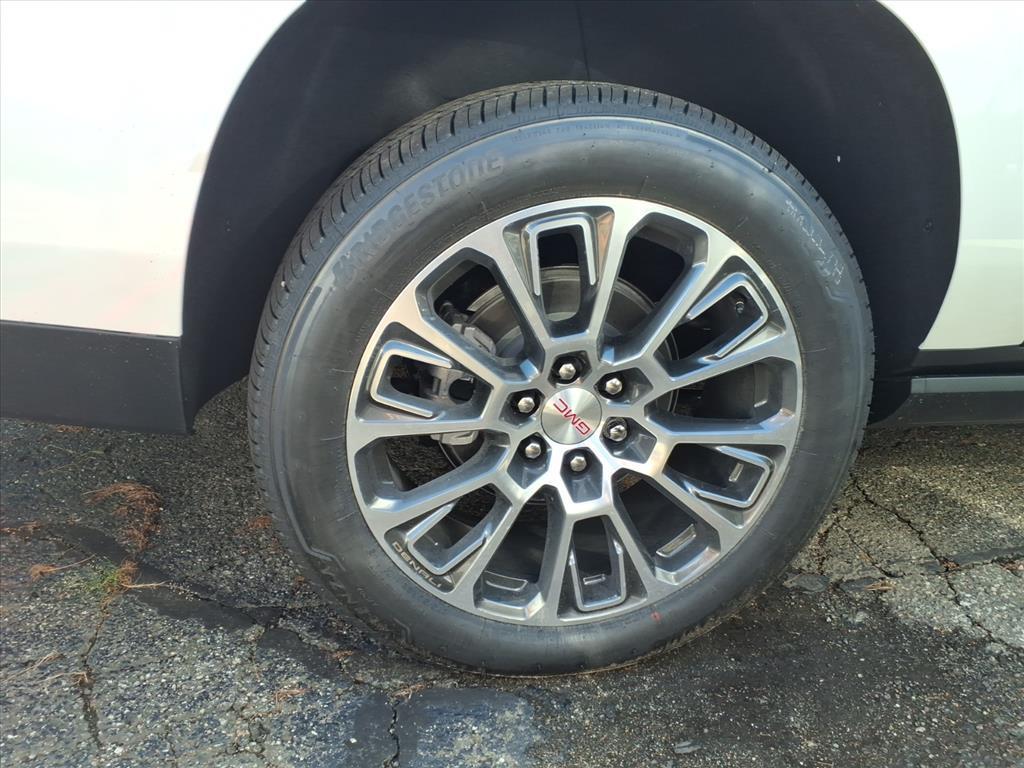 new 2025 GMC Yukon XL car, priced at $93,655