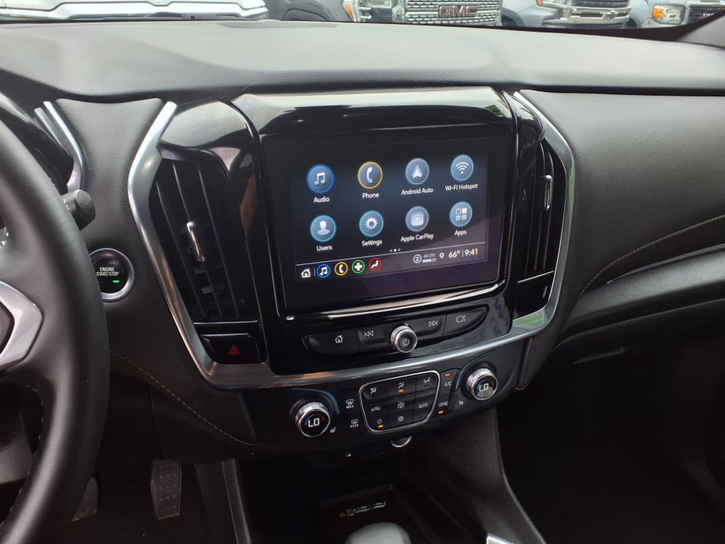 used 2023 Chevrolet Traverse car, priced at $26,883