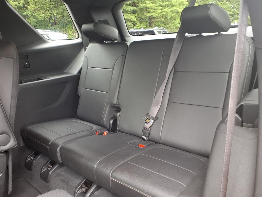 used 2023 Chevrolet Traverse car, priced at $26,883