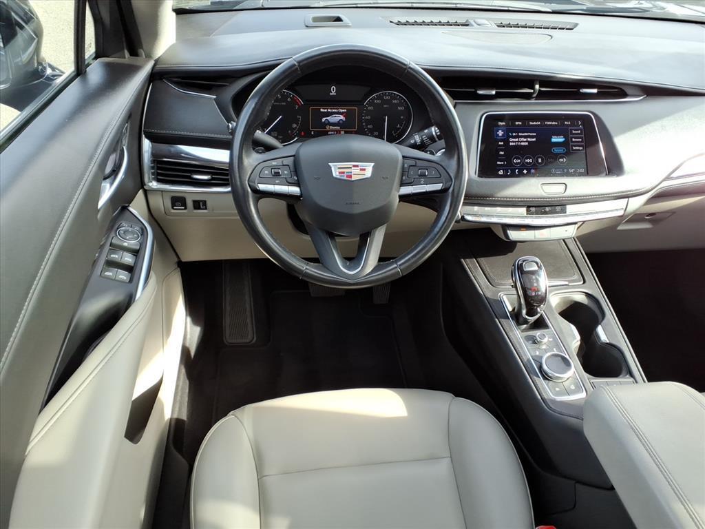 used 2022 Cadillac XT4 car, priced at $24,975