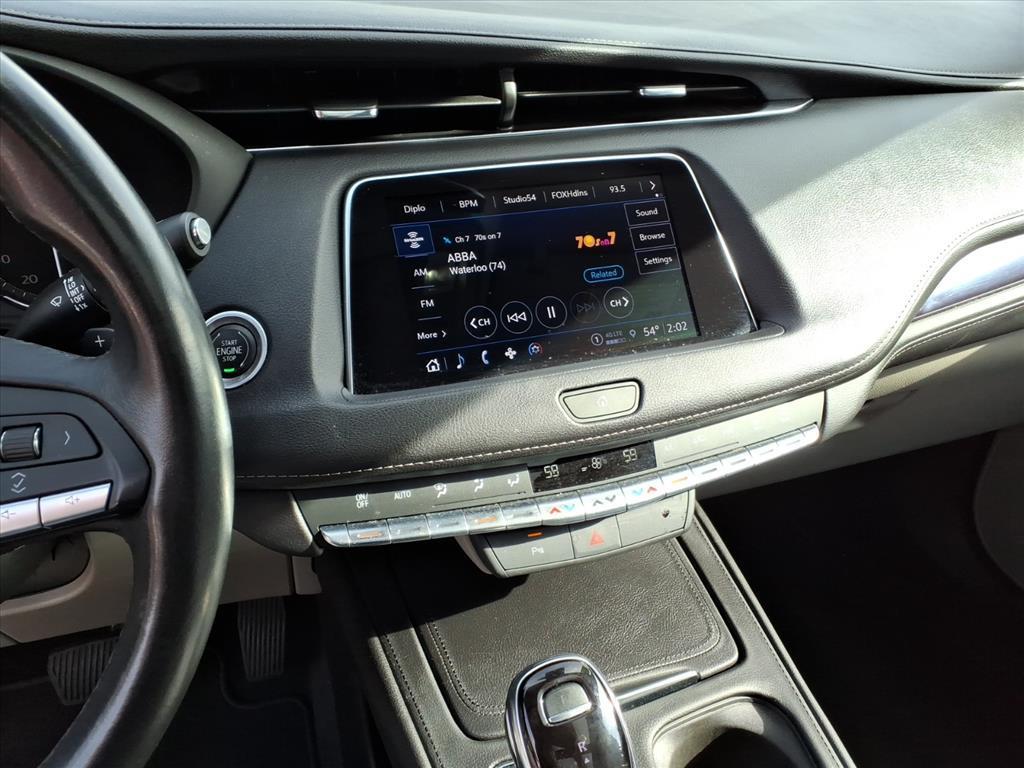 used 2022 Cadillac XT4 car, priced at $24,975