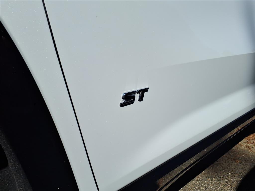 new 2026 Buick Enclave car, priced at $58,405