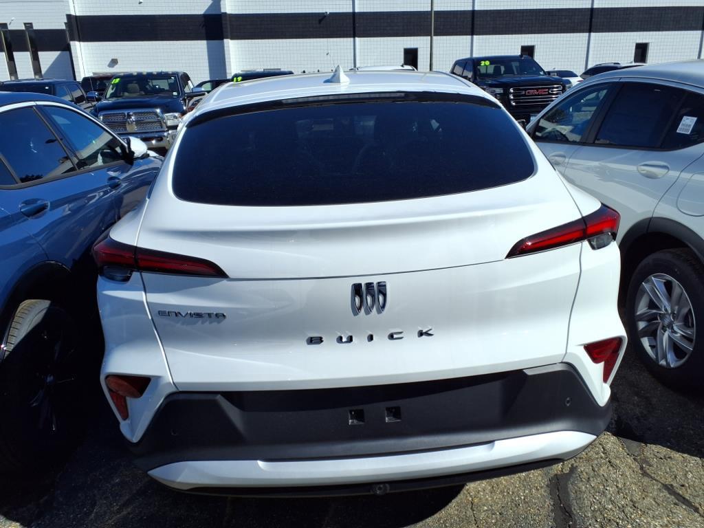 new 2025 Buick Envista car, priced at $26,685