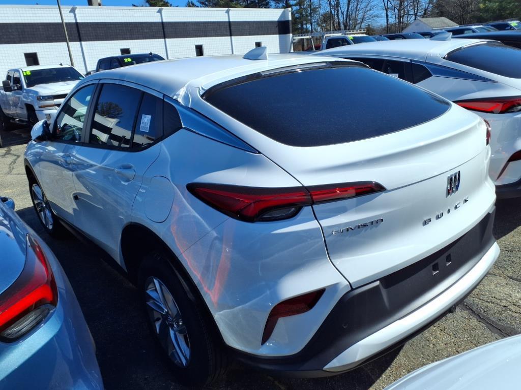 new 2025 Buick Envista car, priced at $26,685