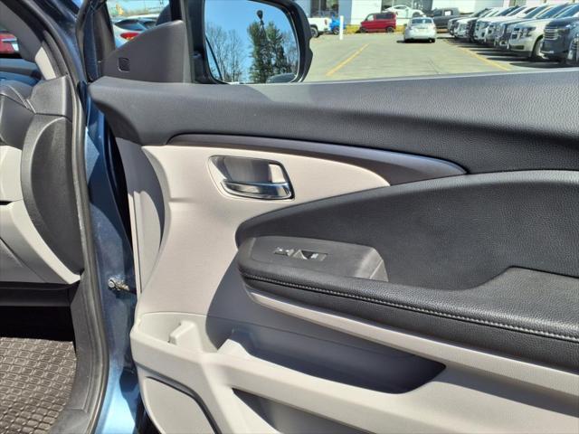 used 2020 Honda Pilot car, priced at $22,762