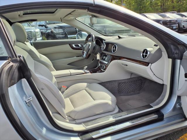 used 2016 Mercedes-Benz SL-Class car, priced at $46,130