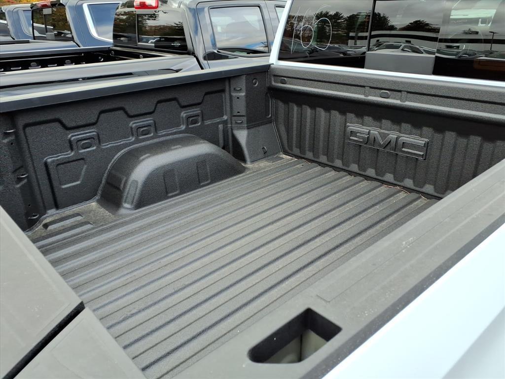 new 2026 GMC Sierra 1500 car, priced at $80,640