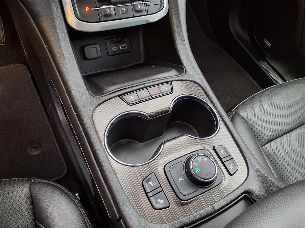 used 2021 GMC Acadia car, priced at $23,966