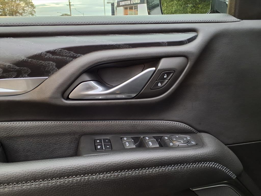 used 2022 GMC Yukon XL car, priced at $49,993