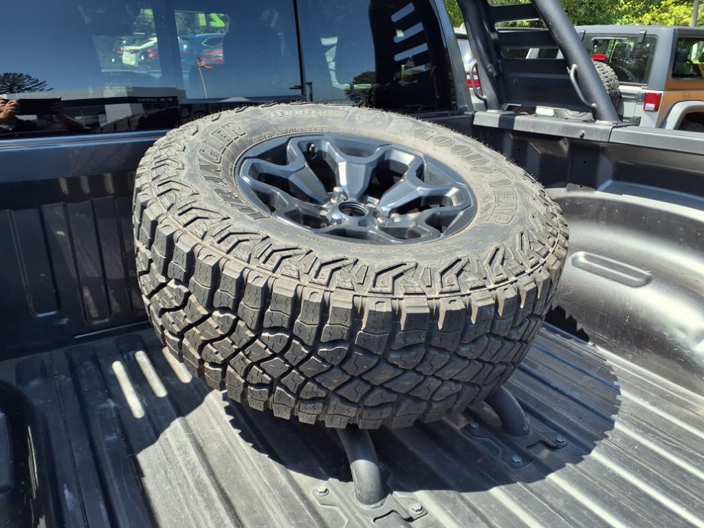 used 2021 Ram 1500 car, priced at $57,601