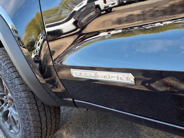 new 2025 GMC Canyon car, priced at $45,975