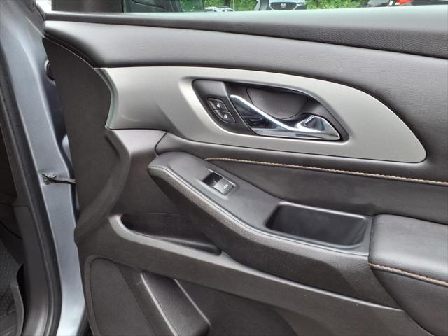 used 2021 Chevrolet Traverse car, priced at $24,339