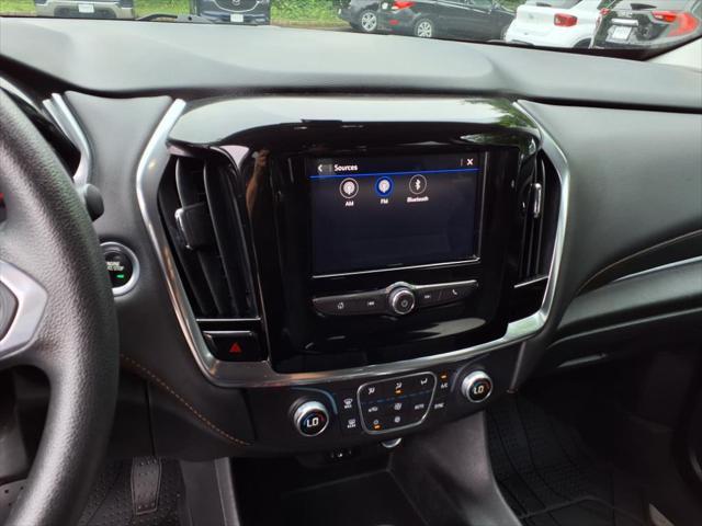 used 2021 Chevrolet Traverse car, priced at $24,339