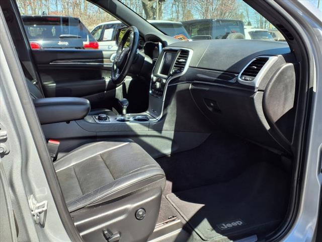 used 2015 Jeep Grand Cherokee car, priced at $17,601