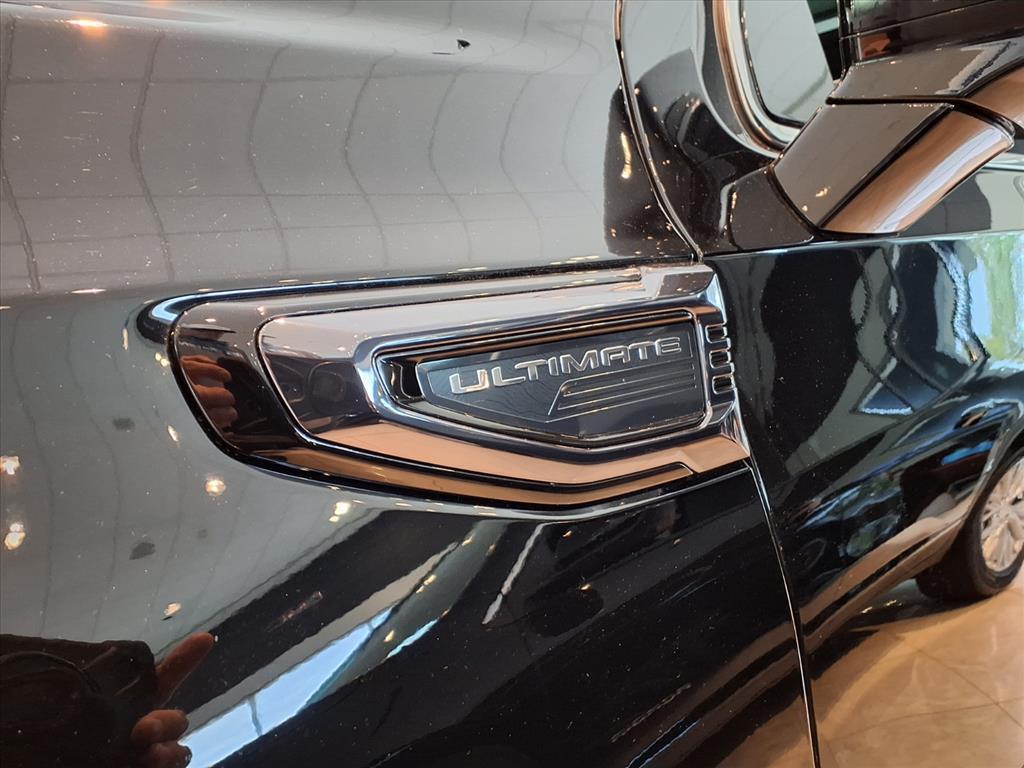new 2025 GMC Yukon XL car, priced at $109,085