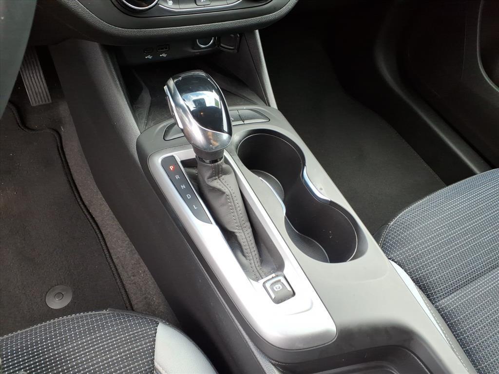 used 2025 Buick Envista car, priced at $21,299