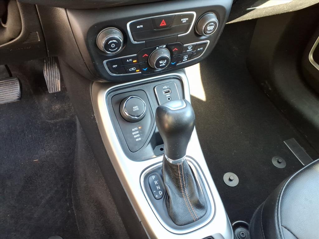 used 2019 Jeep Compass car, priced at $9,425