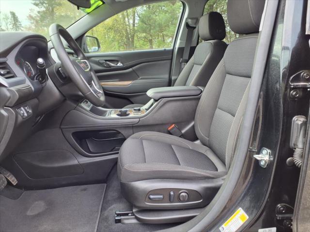 used 2023 GMC Acadia car, priced at $33,985