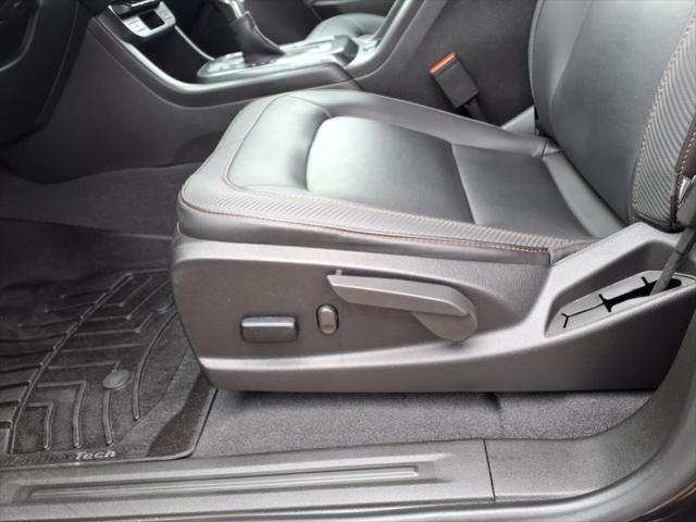 used 2022 GMC Canyon car, priced at $35,932