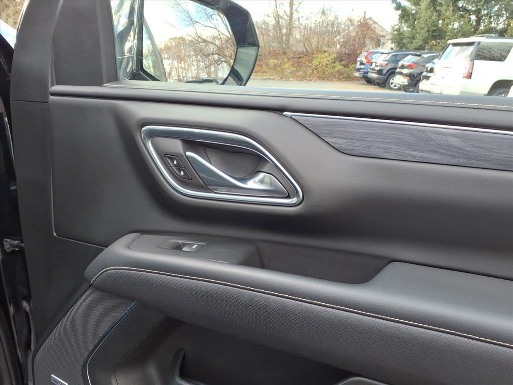 used 2023 GMC Yukon car, priced at $53,985