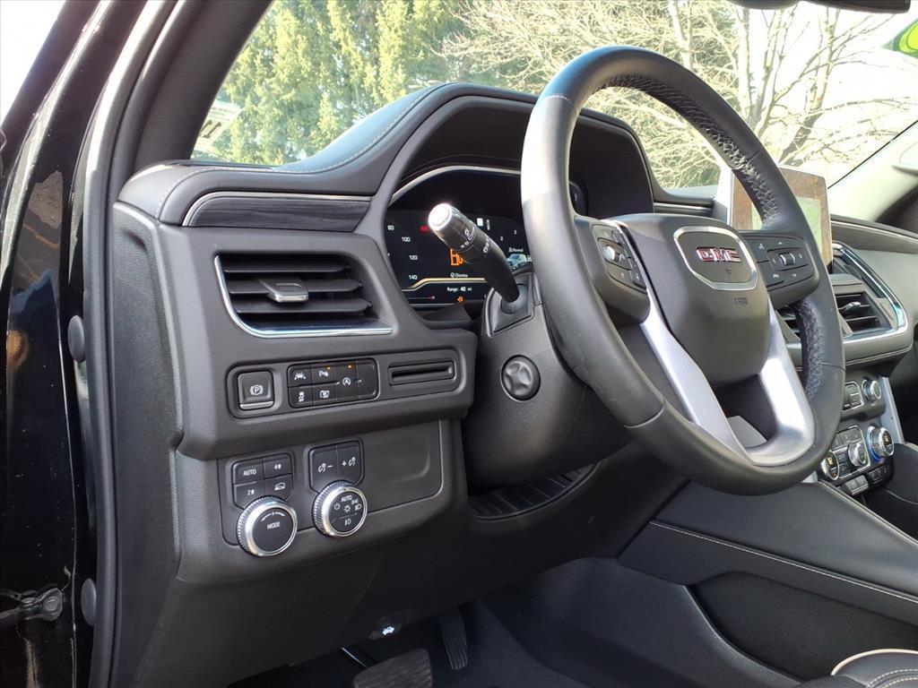 used 2023 GMC Yukon car, priced at $53,985