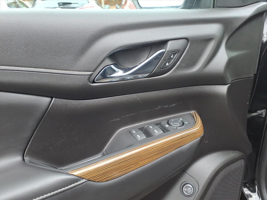 used 2023 GMC Acadia car, priced at $27,807