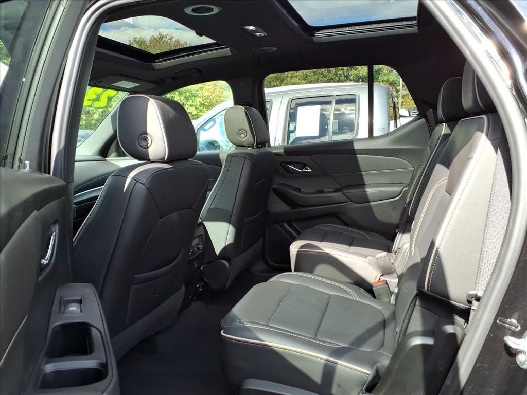 used 2023 Chevrolet Traverse car, priced at $36,108
