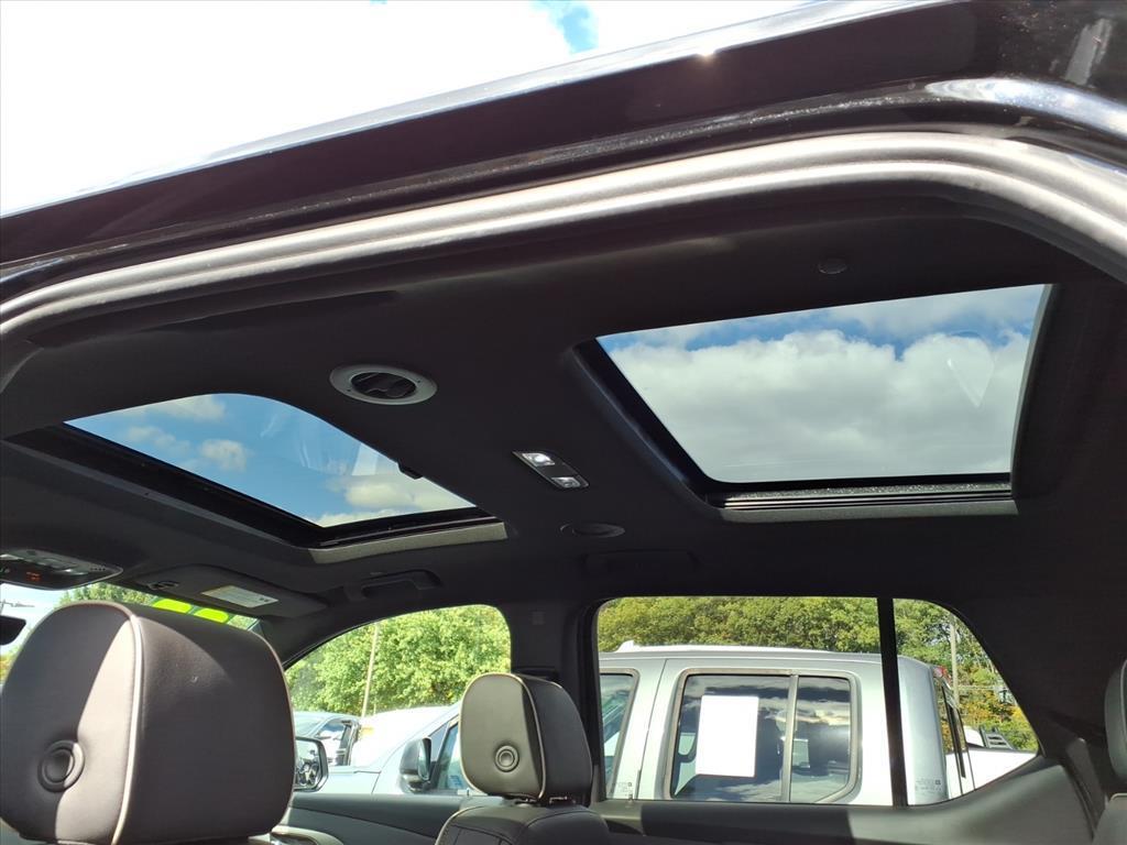 used 2023 Chevrolet Traverse car, priced at $36,108