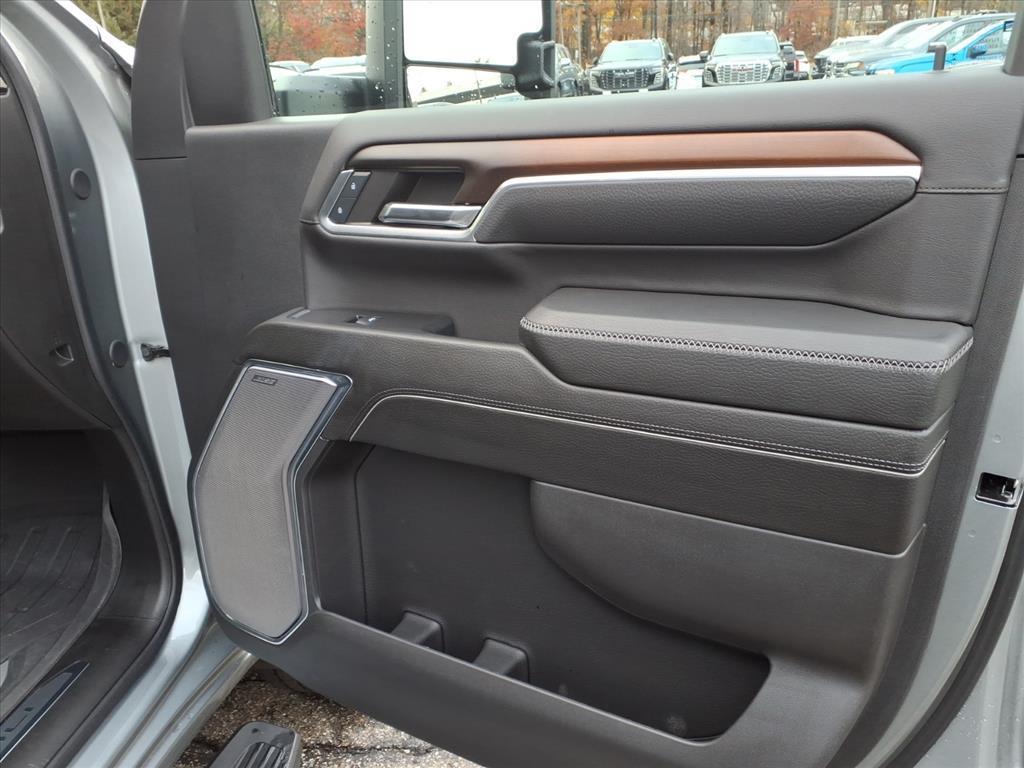 used 2024 GMC Sierra 2500 car, priced at $74,985