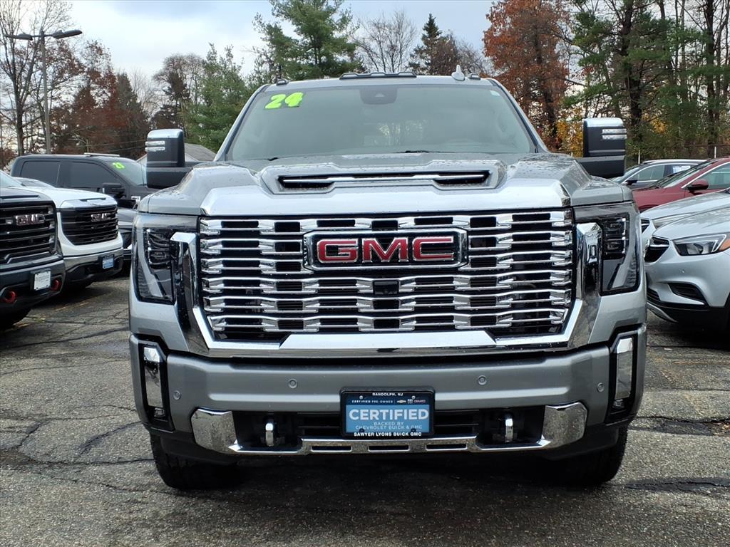 used 2024 GMC Sierra 2500 car, priced at $74,985