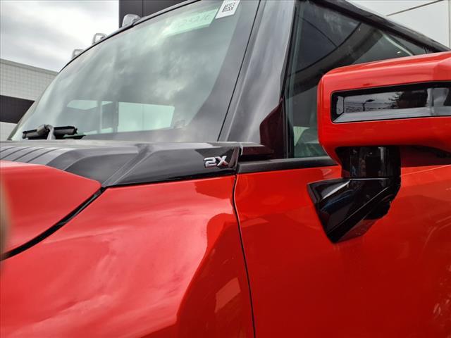 new 2025 GMC HUMMER EV SUV car, priced at $99,690